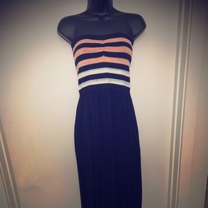 Rachel around Maxi Dress
